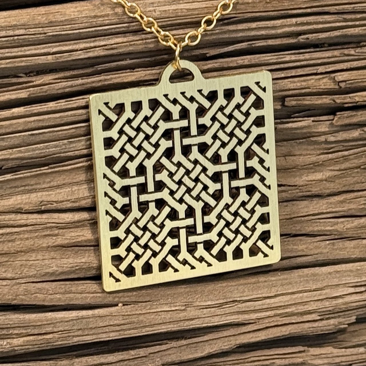 Edwardian Grate Woven Pendant
